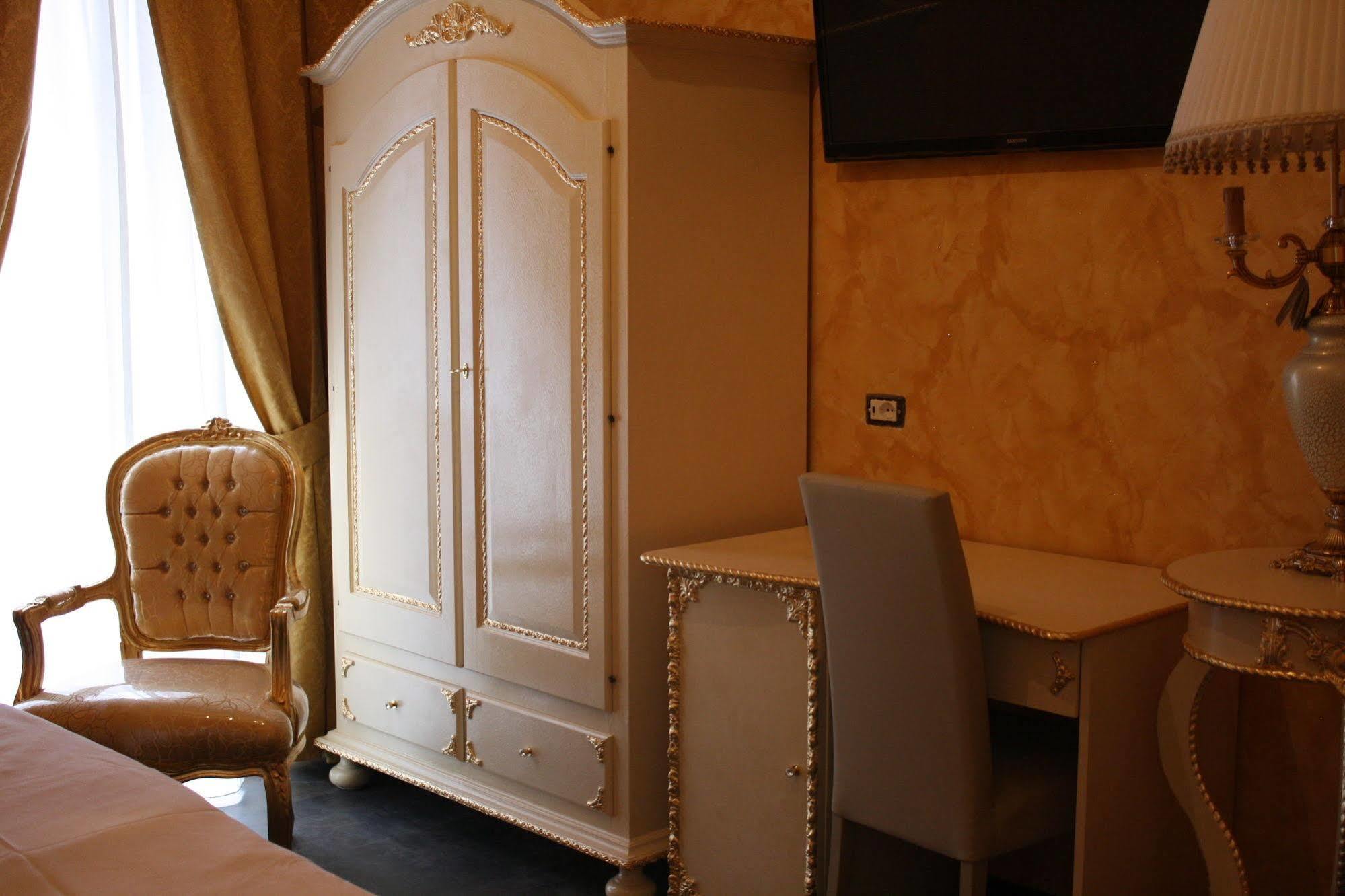 Pope'S Suites Rom Exteriör bild